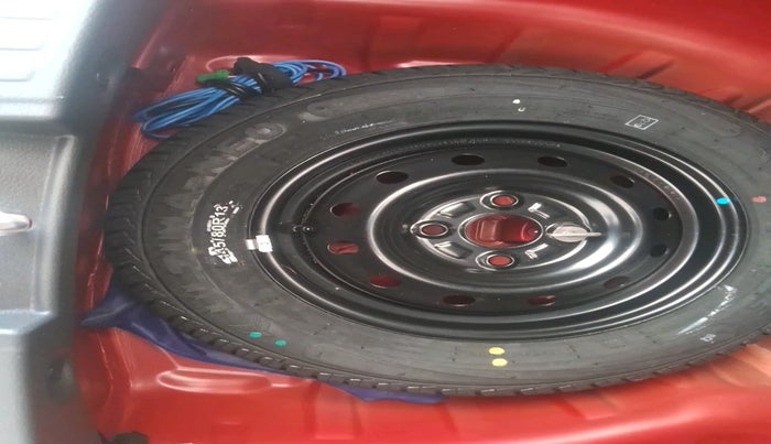 2023 Maruti Alto K10 VXI PLUS AMT, Petrol, Automatic, 12,566 km, tyre