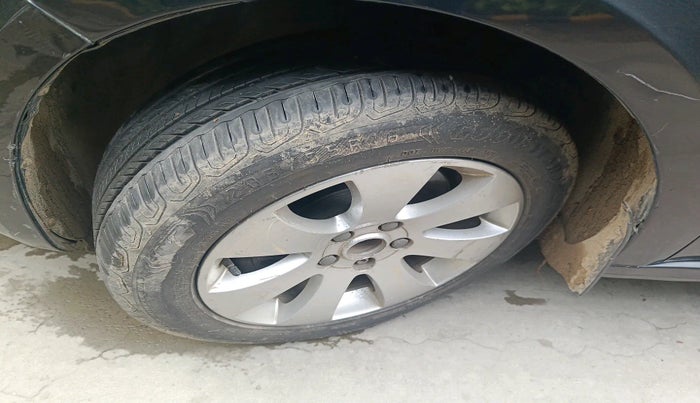 2010 Skoda Superb ELEGANCE 1.8 TSI MT, Petrol, Manual, 96,527 km, tyre