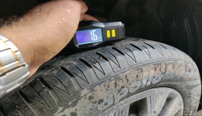 2020 Maruti Vitara Brezza ZXI AT SHVS, Petrol, Automatic, 49,255 km, tyre