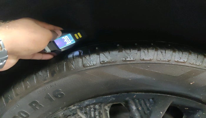 2020 Maruti Vitara Brezza ZXI AT SHVS, Petrol, Automatic, 49,255 km, tyre