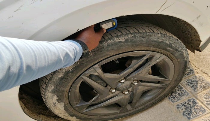 2023 Hyundai NEW I20 SPORTZ 1.2 MT, Petrol, Manual, 25,036 km, tyre