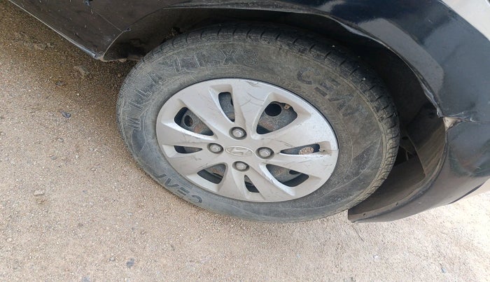 2010 Hyundai i10 MAGNA 1.1, Petrol, Manual, 84,796 km, tyre