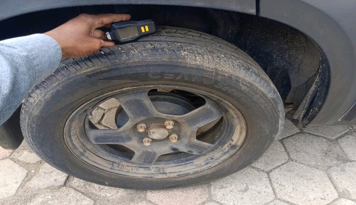 2021 Renault Kiger RXT AMT, Petrol, Automatic, 79,379 km, tyre