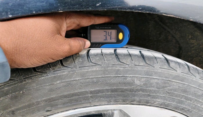 2018 Hyundai Verna 1.6 SX (O) CRDI MT, Diesel, Manual, 1,00,023 km, tyre