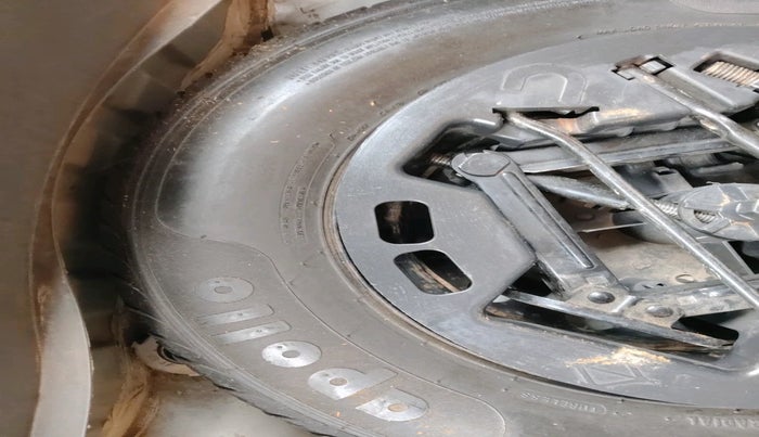 2012 Hyundai i10 SPORTZ 1.2, Petrol, Manual, 89,978 km, tyre