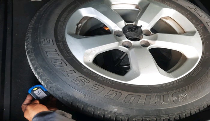 2019 Jeep Compass LONGITUDE (O) 1.4 PETROL AT, Petrol, Automatic, 41,424 km, tyre