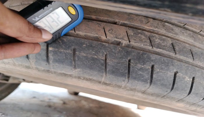 2023 KIA CARENS PRESTIGE 1.5 DIESEL 7 STR, Diesel, Manual, 52,335 km, tyre