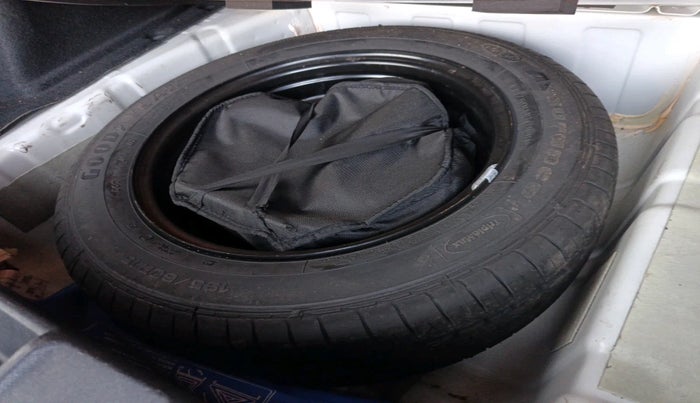 2022 Tata NEXON XM PLUS SUNROOF PETROL, Petrol, Manual, 21,768 km, tyre