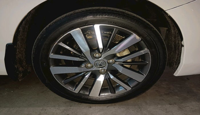 2023 Honda City 1.5L I-VTEC ZX CVT, Petrol, Automatic, 20,975 km, tyre