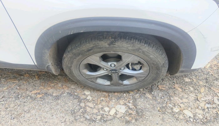 2021 KIA SELTOS HTK PLUS 1.5 DIESEL, Diesel, Manual, 69,000 km, tyre