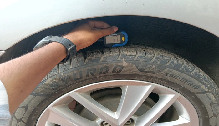 2017 Skoda Rapid STYLE 1.5 TDI, Diesel, Manual, 1,12,131 km, tyre