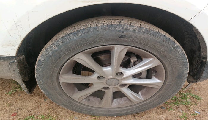 2021 Ford Ecosport TITANIUM 1.5L DIESEL, Diesel, Manual, 1,09,544 km, tyre