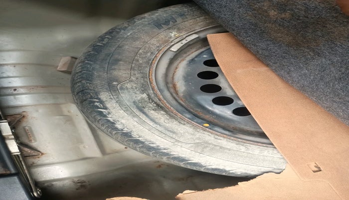 2010 Honda City 1.5L I-VTEC S MT, Petrol, Manual, 26,093 km, tyre