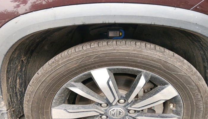 2019 MG HECTOR SHARP 2.0 DIESEL, Diesel, Manual, 80,559 km, tyre