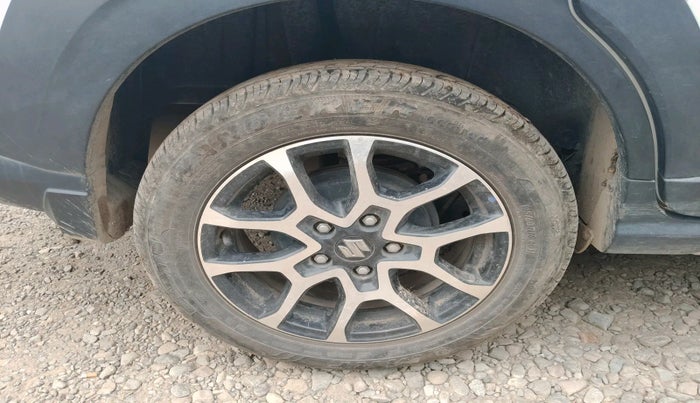 2024 Maruti XL6 ZETA MT, Petrol, Manual, 10,101 km, tyre