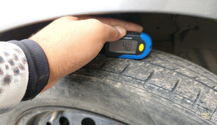 2016 Maruti Ciaz VDI+ SHVS, Diesel, Manual, 1,38,665 km, tyre