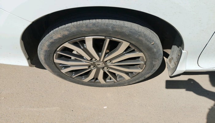 2020 Honda City 1.5L I-VTEC VX, Petrol, Manual, 56,348 km, tyre