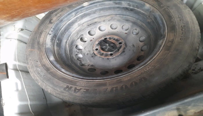 2023 Tata NEXON XM PLUS SUNROOF PETROL, Petrol, Manual, 53,667 km, tyre