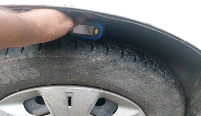 2011 Maruti Ritz VDI, Diesel, Manual, 1,34,630 km, tyre