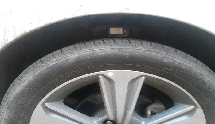 2018 Hyundai Verna 1.6 VTVT SX, Petrol, Manual, 1,19,307 km, tyre