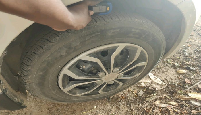 2010 Maruti Swift VDI, Diesel, Manual, 1,36,540 km, tyre