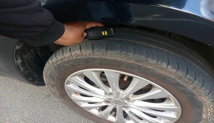 2014 Maruti Ciaz ZXI, Petrol, Manual, 94,845 km, tyre