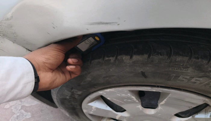 2012 Maruti A Star VXI (ABS) AT, Petrol, Automatic, 62,398 km, tyre