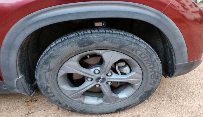 2021 KIA SELTOS HTK PLUS 1.5, Petrol, Manual, 17,101 km, tyre