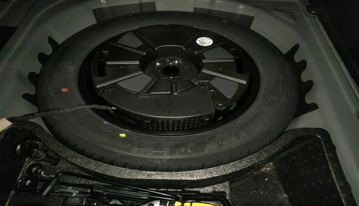 2024 Skoda SLAVIA STYLE 1.5L TSI DSG, Petrol, Automatic, 10,347 km, tyre