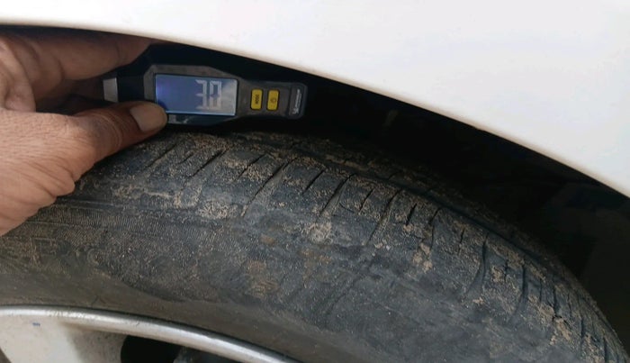 2017 Maruti Ertiga ZDI + SHVS, Diesel, Manual, 92,260 km, tyre