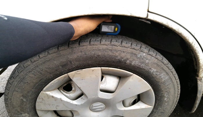 2017 Maruti Eeco 5 STR WITH A/C+HTR, Petrol, Manual, 63,496 km, tyre