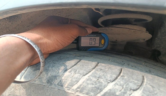 2018 Renault Captur RXE PETROL, Petrol, Manual, 53,110 km, tyre