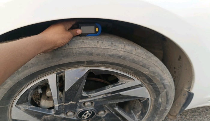 2022 Hyundai Verna S PLUS 1.5 VTVT, Petrol, Manual, 51,910 km, tyre