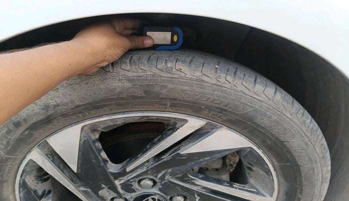 2022 Hyundai Verna S PLUS 1.5 VTVT, Petrol, Manual, 51,910 km, tyre