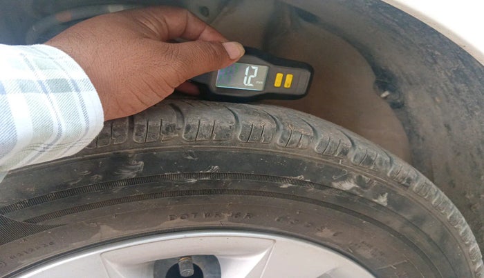 2019 Hyundai Elite i20 MAGNA PLUS 1.2, Petrol, Manual, 29,260 km, tyre