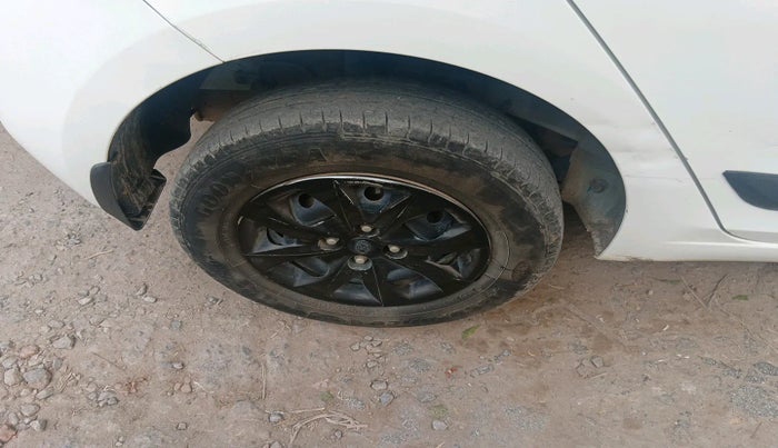 2019 Hyundai Elite i20 MAGNA PLUS 1.2, Petrol, Manual, 29,260 km, tyre