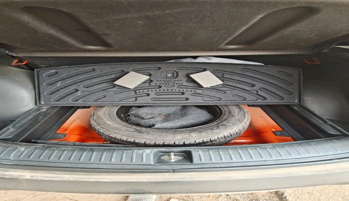 2020 KIA SELTOS HTK PLUS 1.5, Petrol, Manual, 32,922 km, tyre