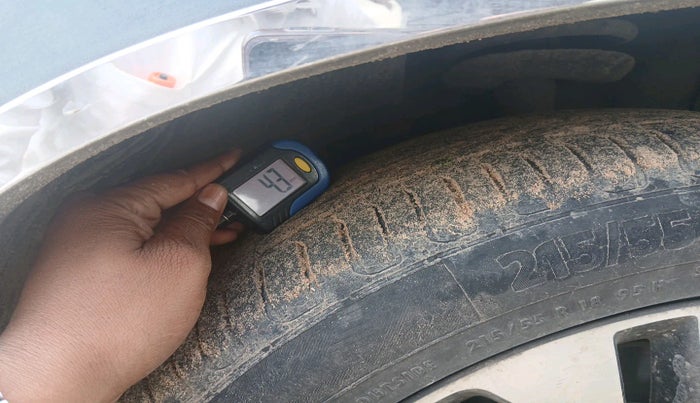 2021 MG HECTOR SHARP 2.0 DIESEL, Diesel, Manual, 87,000 km, tyre