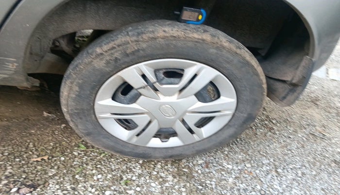 2019 Datsun Redi Go S, Petrol, Manual, 88,000 km, tyre