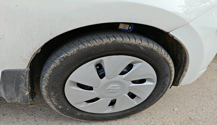 2017 Maruti Celerio VXI AMT, Petrol, Automatic, 94,134 km, tyre