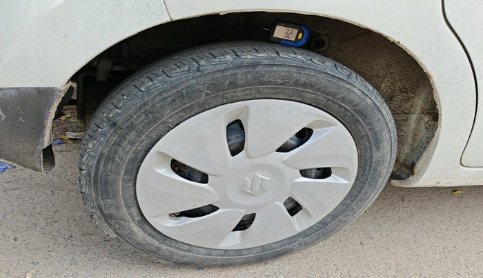 2017 Maruti Celerio VXI AMT, Petrol, Automatic, 94,134 km, tyre