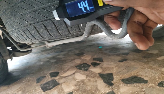 2016 Honda BR-V 1.5L I- DTEC V, Diesel, Manual, 90,761 km, tyre