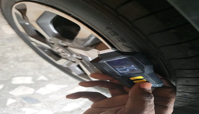 2016 Honda BR-V 1.5L I- DTEC V, Diesel, Manual, 90,761 km, tyre