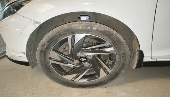 2021 Hyundai NEW I20 ASTA (O) 1.0 TURBO GDI DCT, Petrol, Automatic, 39,266 km, tyre