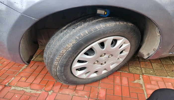 2011 Hyundai i20 MAGNA 1.2, Petrol, Manual, 54,662 km, tyre