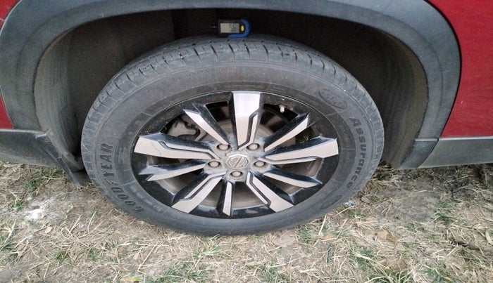 2019 MG HECTOR SMART 1.5 DCT PETROL, Petrol, Automatic, 20,446 km, tyre