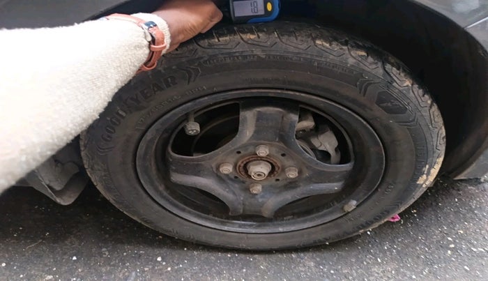 2020 Tata Tiago XZA PETROL, Petrol, Automatic, 41,549 km, tyre