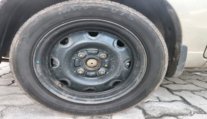 2012 Maruti Alto K10 LXI, Petrol, Manual, 51,177 km, tyre