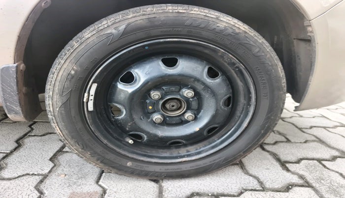 2012 Maruti Alto K10 LXI, Petrol, Manual, 51,177 km, tyre