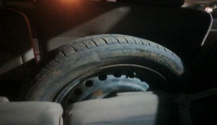 2015 Honda Mobilio 1.5L I-DTEC S, Diesel, Manual, 1,18,541 km, tyre